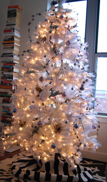 white christmas tree 4